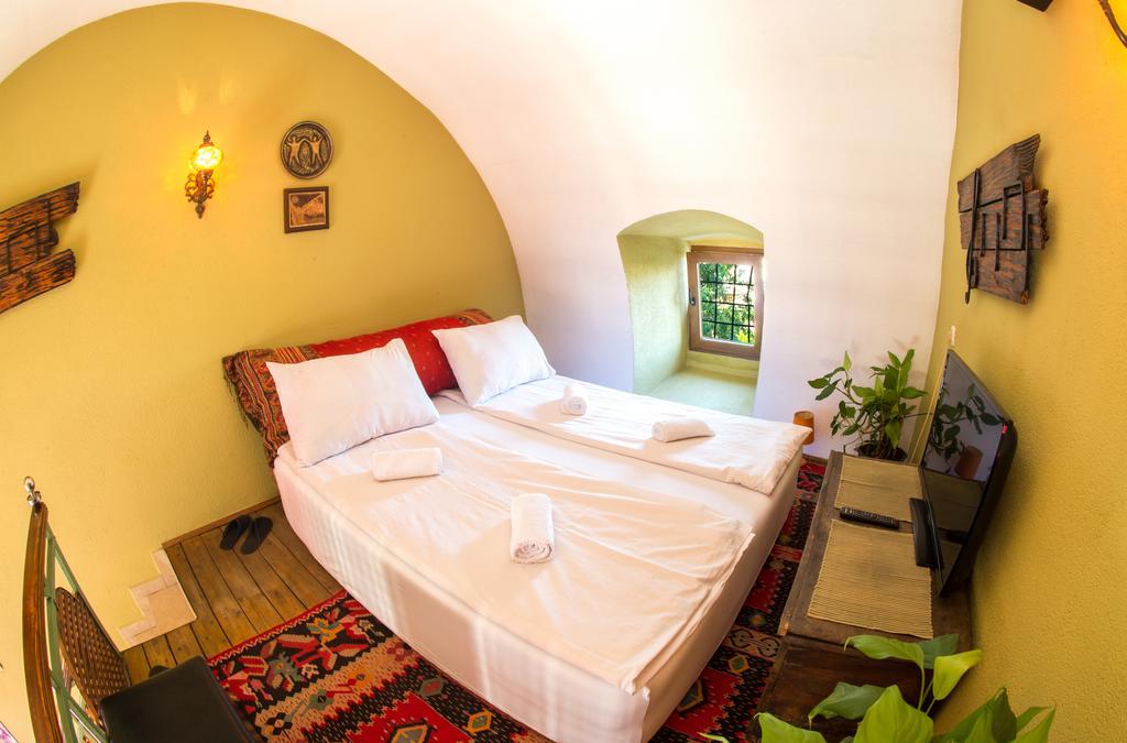 Cozy Studio Apartment Next To The Old Bridge Mostar Eksteriør billede