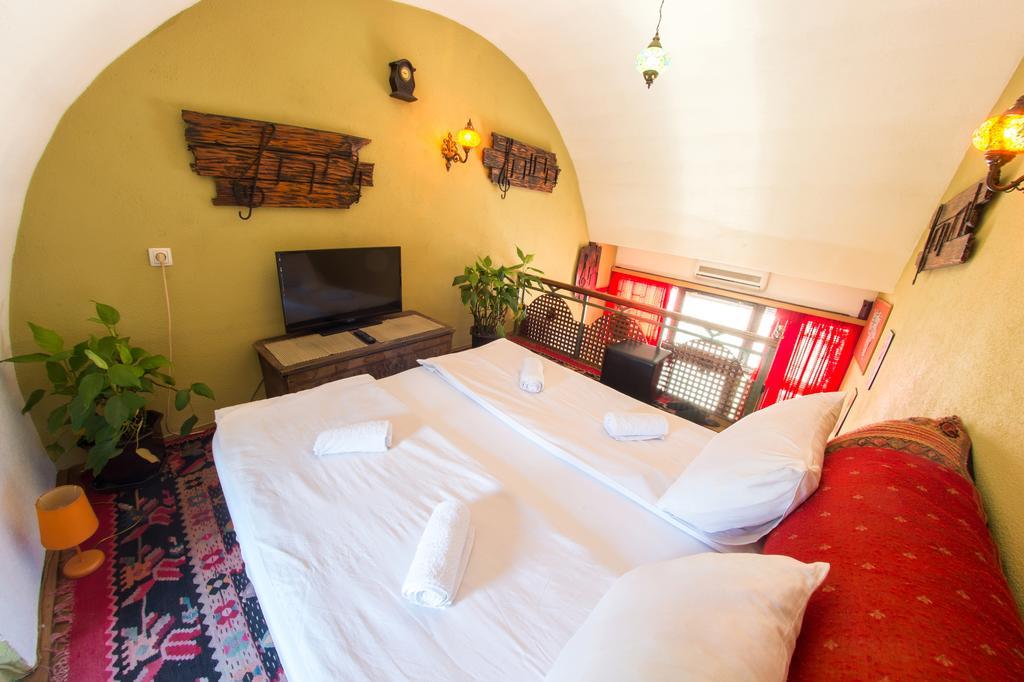 Cozy Studio Apartment Next To The Old Bridge Mostar Eksteriør billede